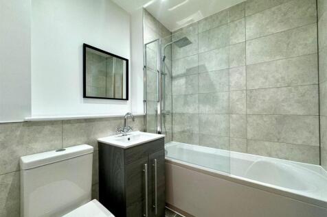 Bathroom.jpeg