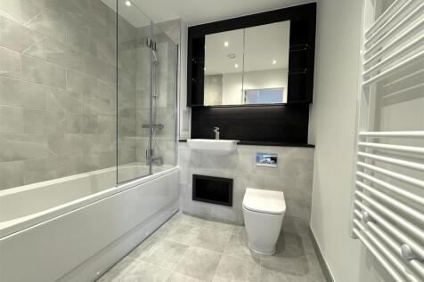 Bathroom.jpeg
