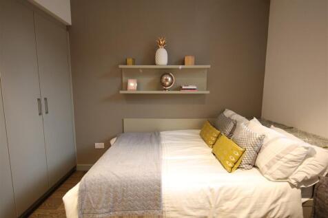 Bed 1.JPG