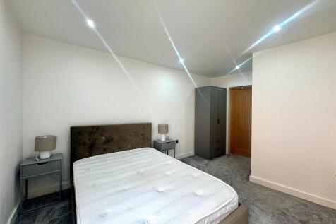 Second bedroom.jpeg