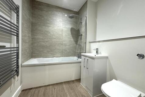 Bathroom.jpeg