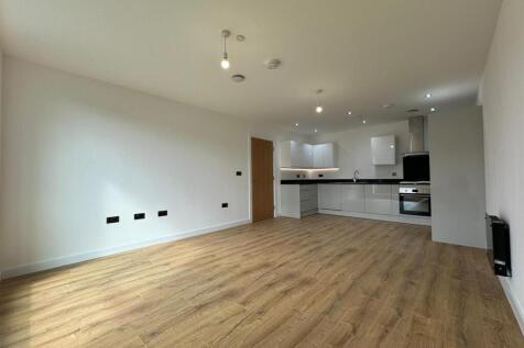 Living room pic 1.jpeg