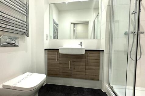 Bathroom.jpeg