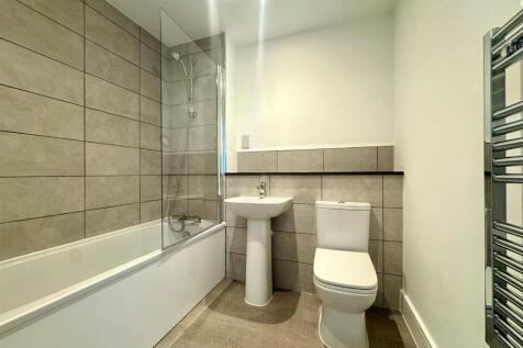 Bathroom.jpeg