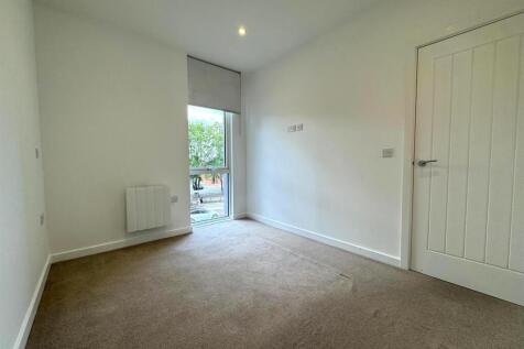 Bedroom 3.jpg
