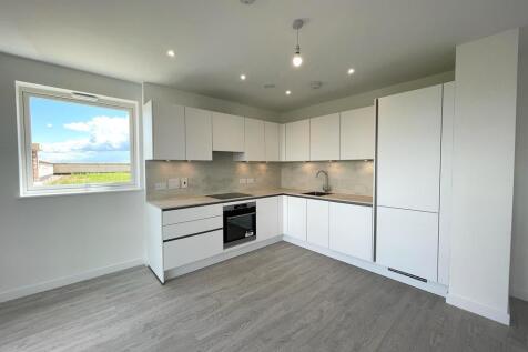 Kitchen pic 2.jpg