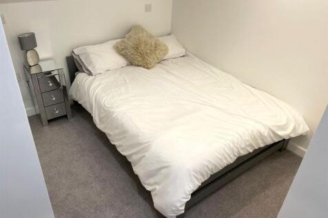 Bed1Pic3.jpg