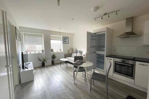 Living Room.jpg
