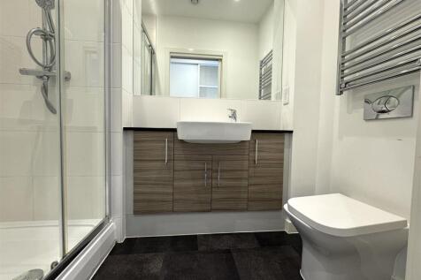 Bathroom.jpeg