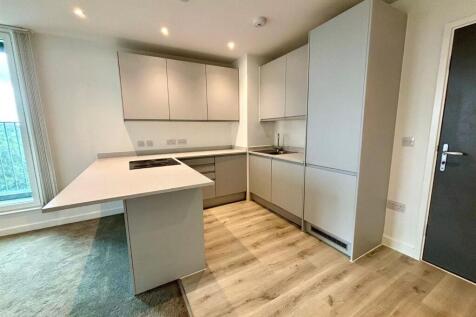Kitchen pic 1.jpeg
