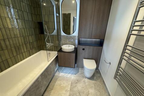 Bathroom.jpeg