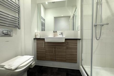 Bathroom.jpeg