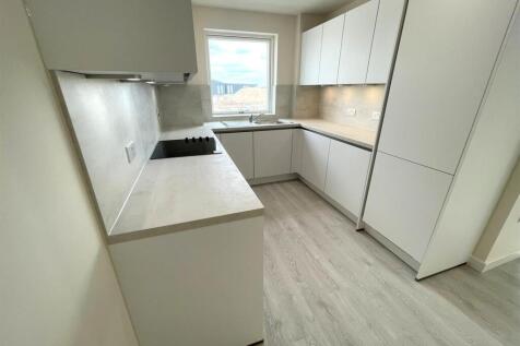 Pic3 Kitchen .jpg