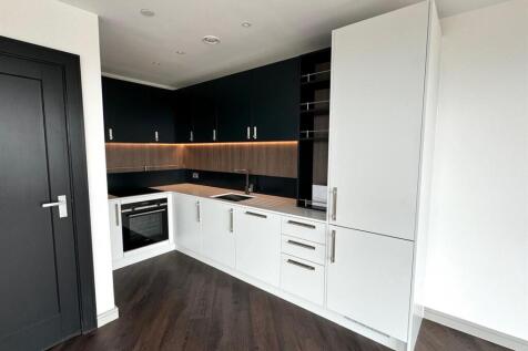 Kitchen pic 1.jpeg