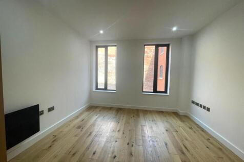 LivingRoom.jpg