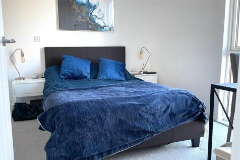 Bed.jpg