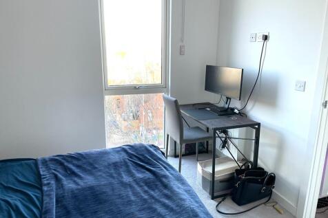 BedPic3.jpg