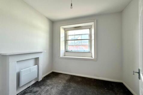 Bedroom 2.jpeg
