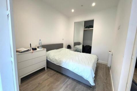 Bedroom.jpg