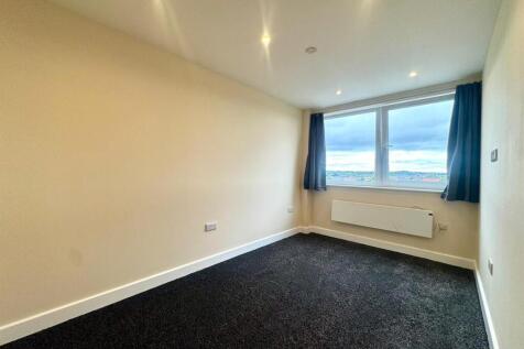 Second bedroom pic 1.jpeg
