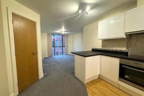 Kitchen pic 4.jpeg