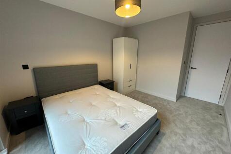 Bedroom.jpg