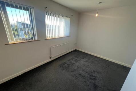 Bedroom  1.jpg