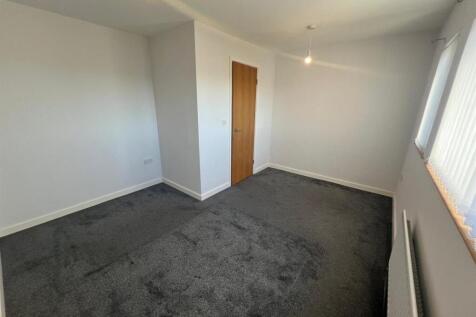 Bedroom 2.   .jpg