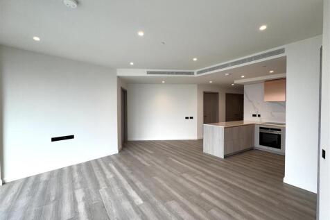 Living Room pic 7.jpeg