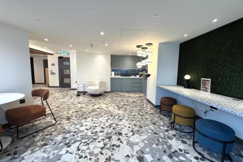 Busniess suite pic 2.jpeg