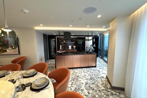 Private dining Room pic 2.jpeg