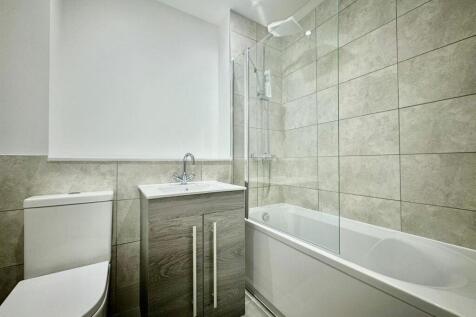 Bathroom.jpeg