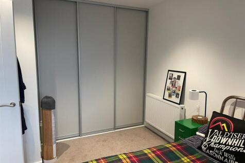 BedroomPic3.jpg