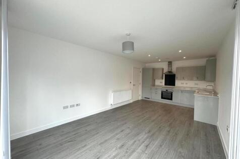 Living room pic 8.jpg