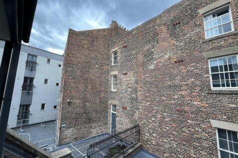 WhatsApp Image 2025-09-10 at 17.42.30.jpeg