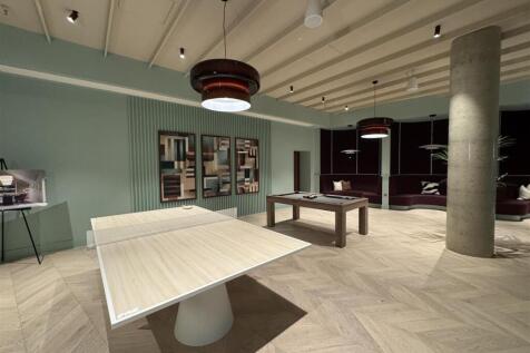 Games room pic 2.jpeg