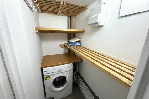 Utility cupboard pic 2.jpeg