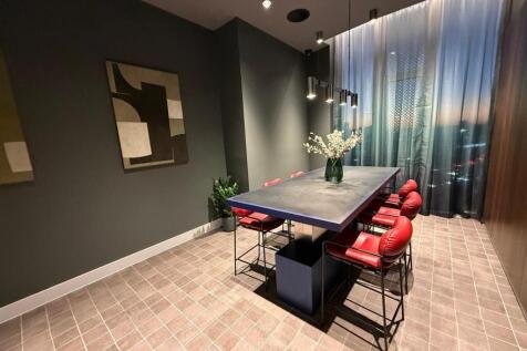 WhatsApp Image 2025-12-11 at 17.01.34 (11).jpeg