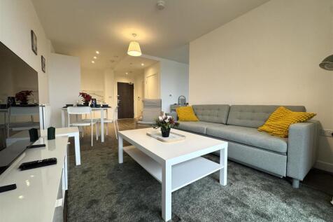 Living Area pic 11.jpeg