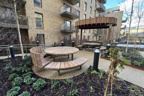 Courtyard pic 6.jpeg