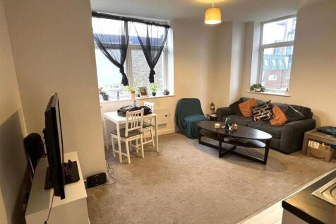 Living Room.jpeg