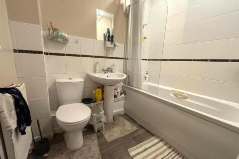 Bathroom.jpeg