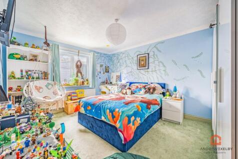 Property Image 9