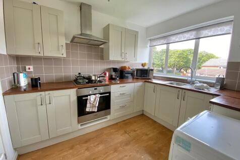 Kitchen main