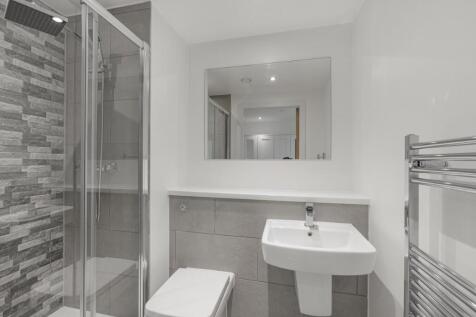 En-Suite 2