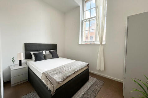 WhatsApp Image 20...