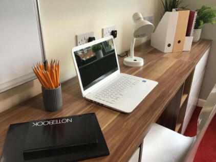 Ensuite Study Area