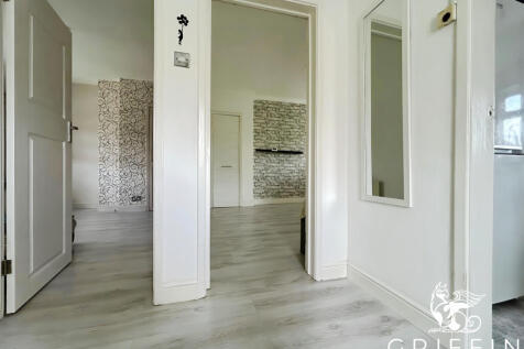 65a32f60hallway