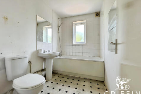 f643916ebathroom