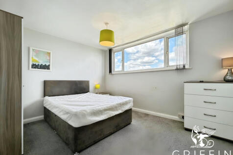7f57c012room204